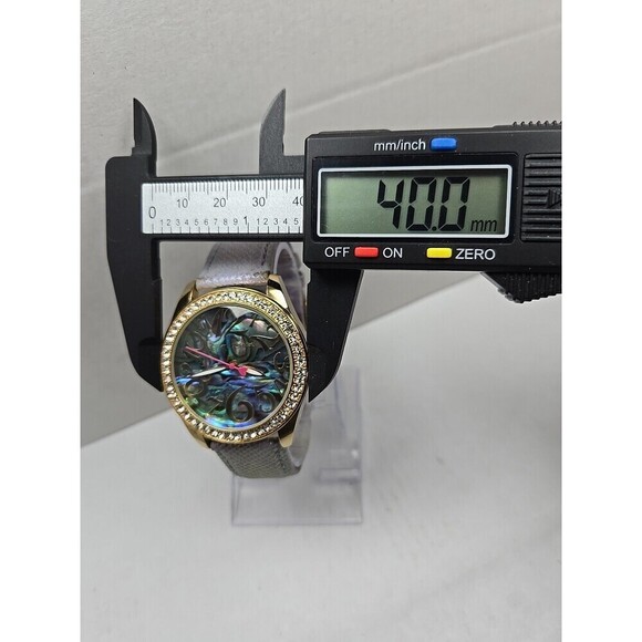 Betsey Johnson Abalone Dial Crystals Iridescent Purple Womens Watch New Battery main image 11